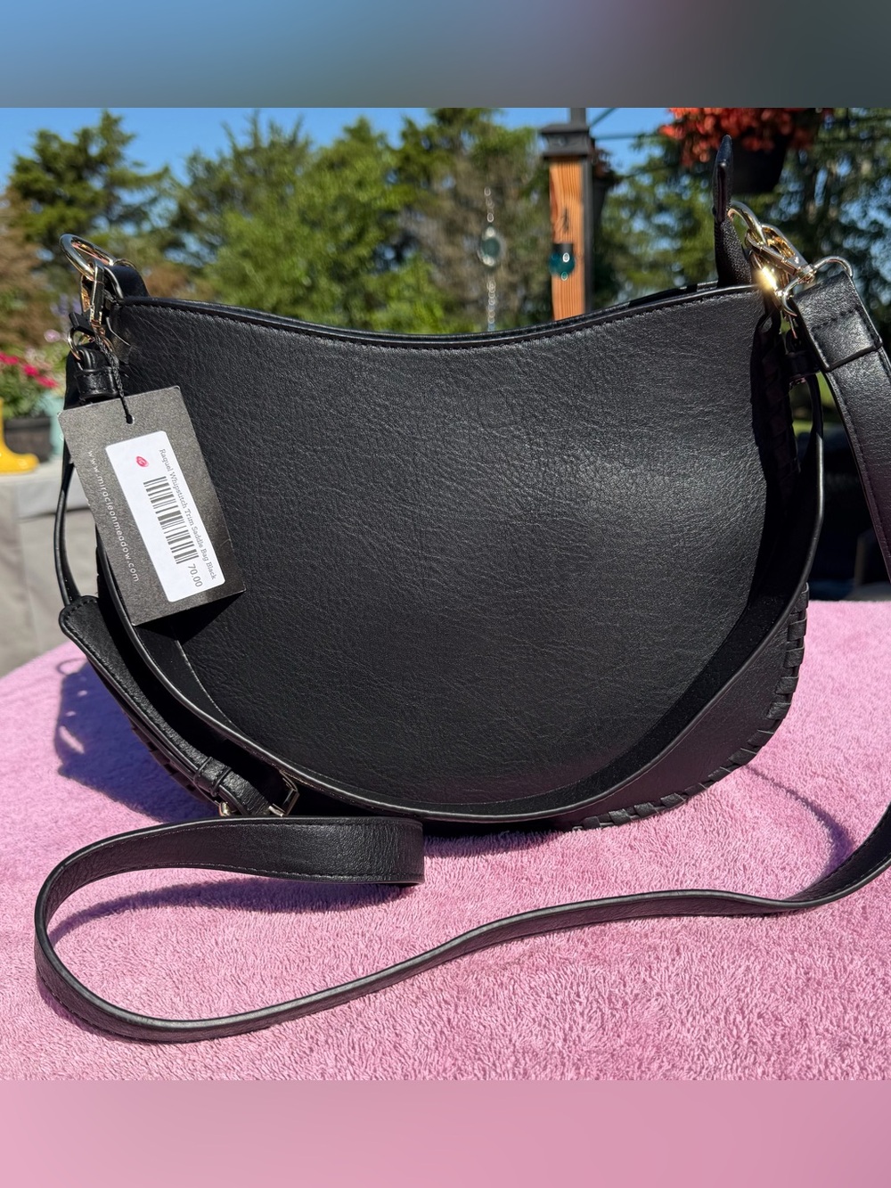 Jen & Co Classic Black Crescent Shoulder/Crossbody Bag with Gold Hardware